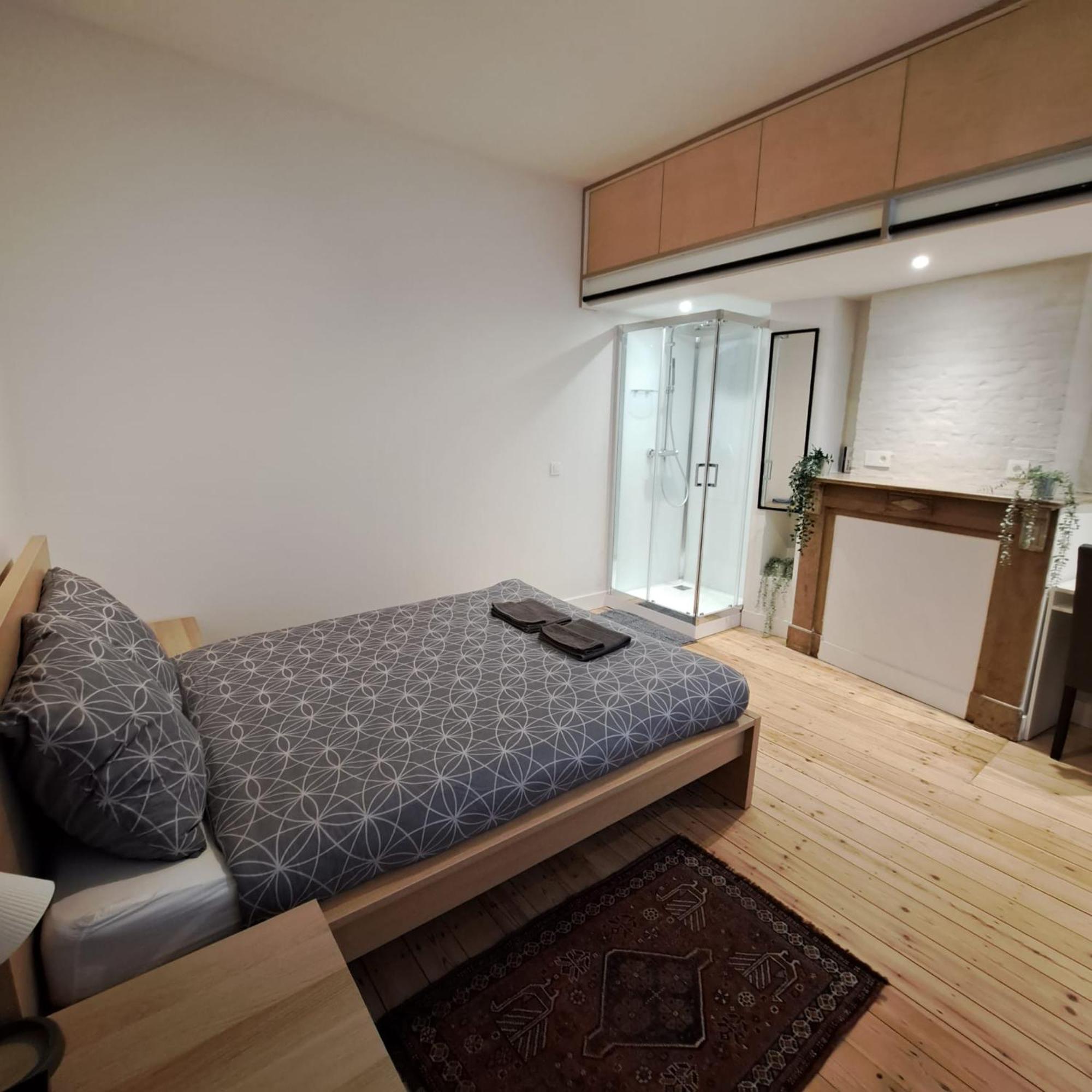 Comfortable Room With Terrace European Parliament Bruxelles Eksteriør billede